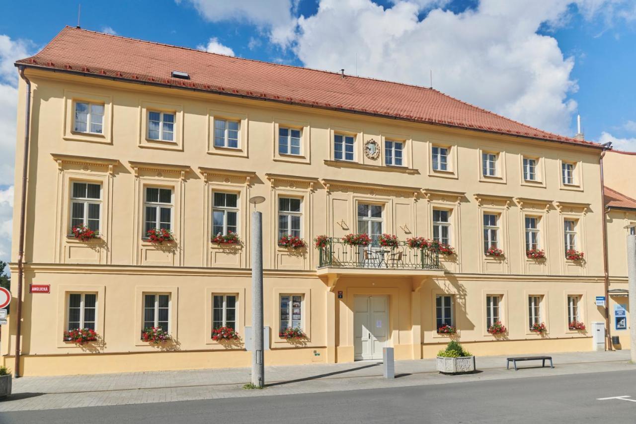 Spa Hotel Centrum Františkovy Lázně Exteriör bild