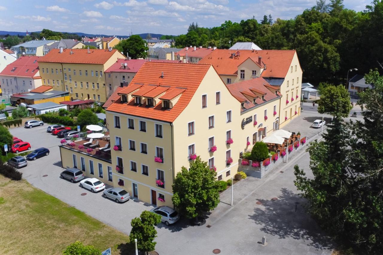 Spa Hotel Centrum Františkovy Lázně Exteriör bild